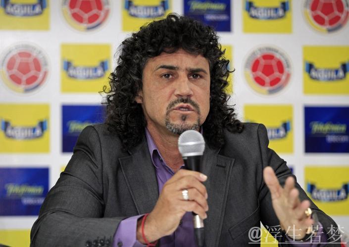 马特乌·阿莱曼尼：“我不知道阿尔瓦雷斯是否在巴萨的视线之内”