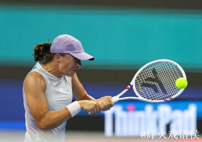 中网综合：辛纳夺冠 女单爆冷