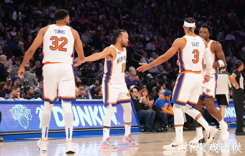 唐斯31+10尼克斯送猛龙8连败 雄鹿大胜公牛